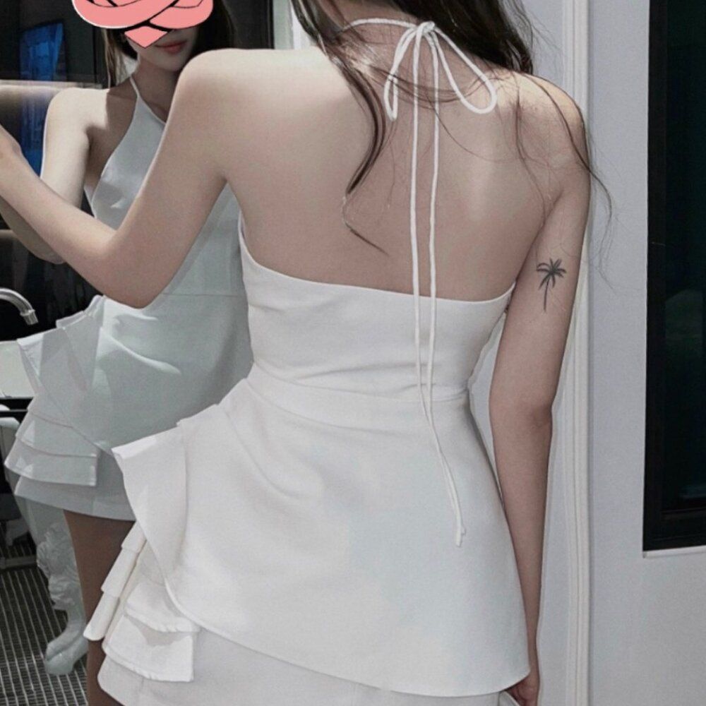 Women Halter Backless Skort Set in White Medium - Picture 2 of 8